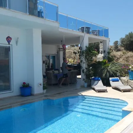 וילה Priene - Private Pool גומושלוק